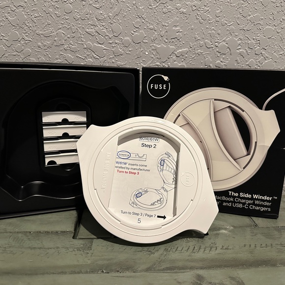 MacBook Charger Winder NIB - Picture 2 of 4